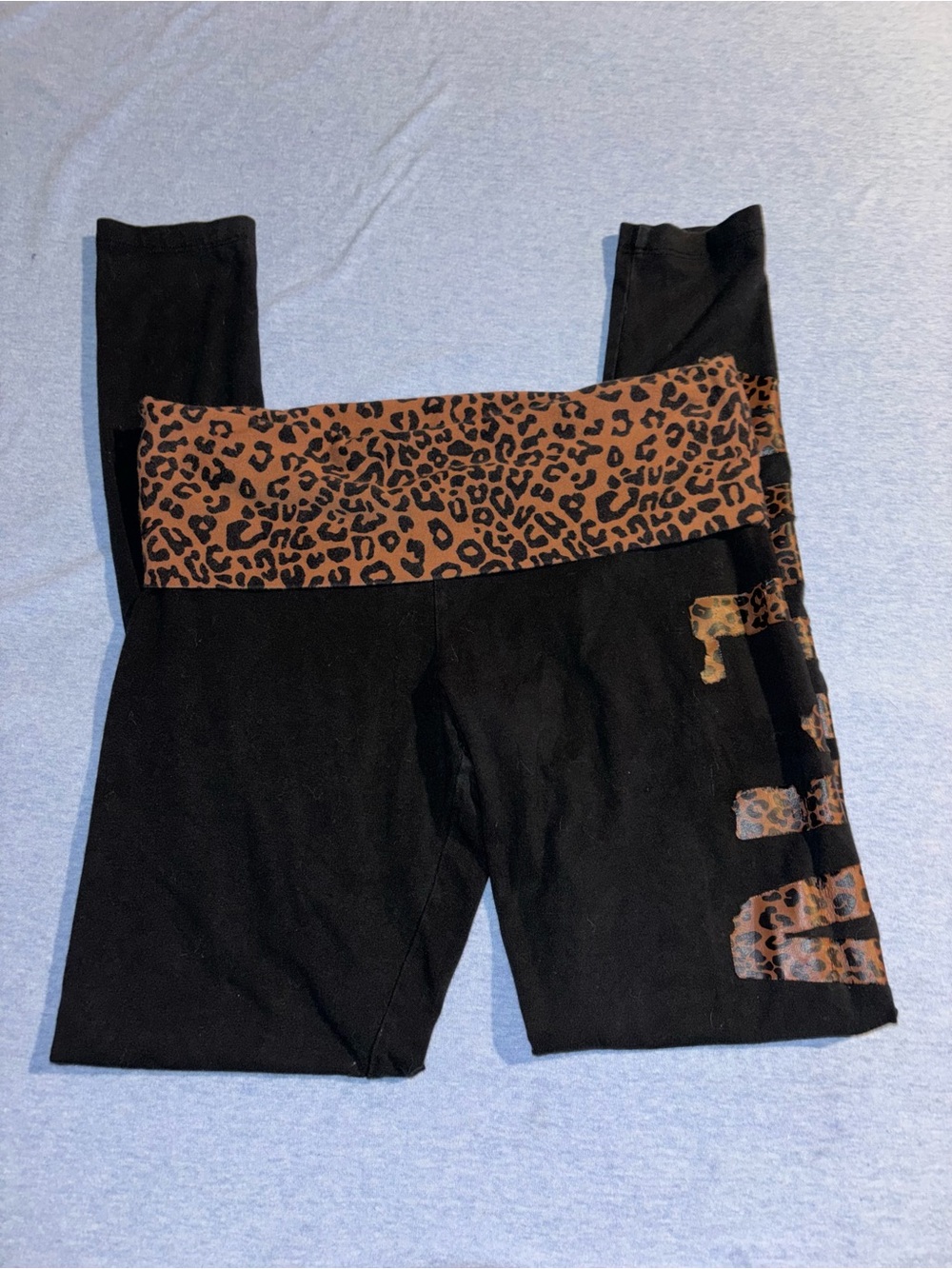 PINK Victoria's Secret Cheetah Mid Rise Fold Over Legging